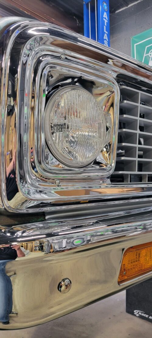 RETROBRIGHT LED SEALED BEAM 7.0 ROUND Headlight