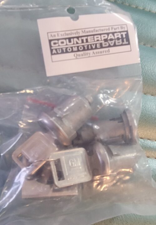 67-72 Door lock and Ignition cylinder set